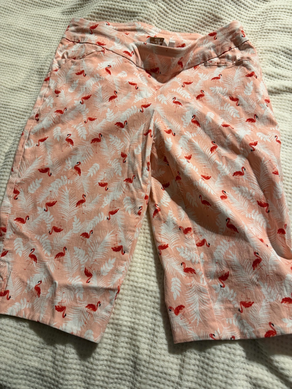 Pink Flamingo Corral Bay slip on Bermuda shorts 4p